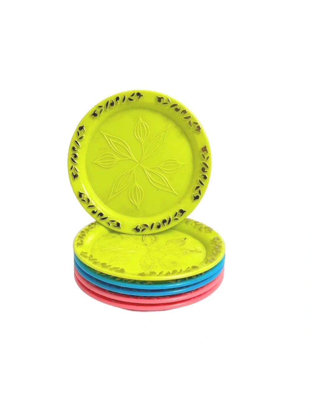 Set of 6 Colorful Decorative Plates with Leaf Motif and Embossed Edges